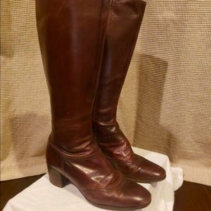 Womens brown leather heeled tall boots, Size 7.5
